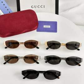 Picture of Gucci Sunglasses _SKUfw79398843fw